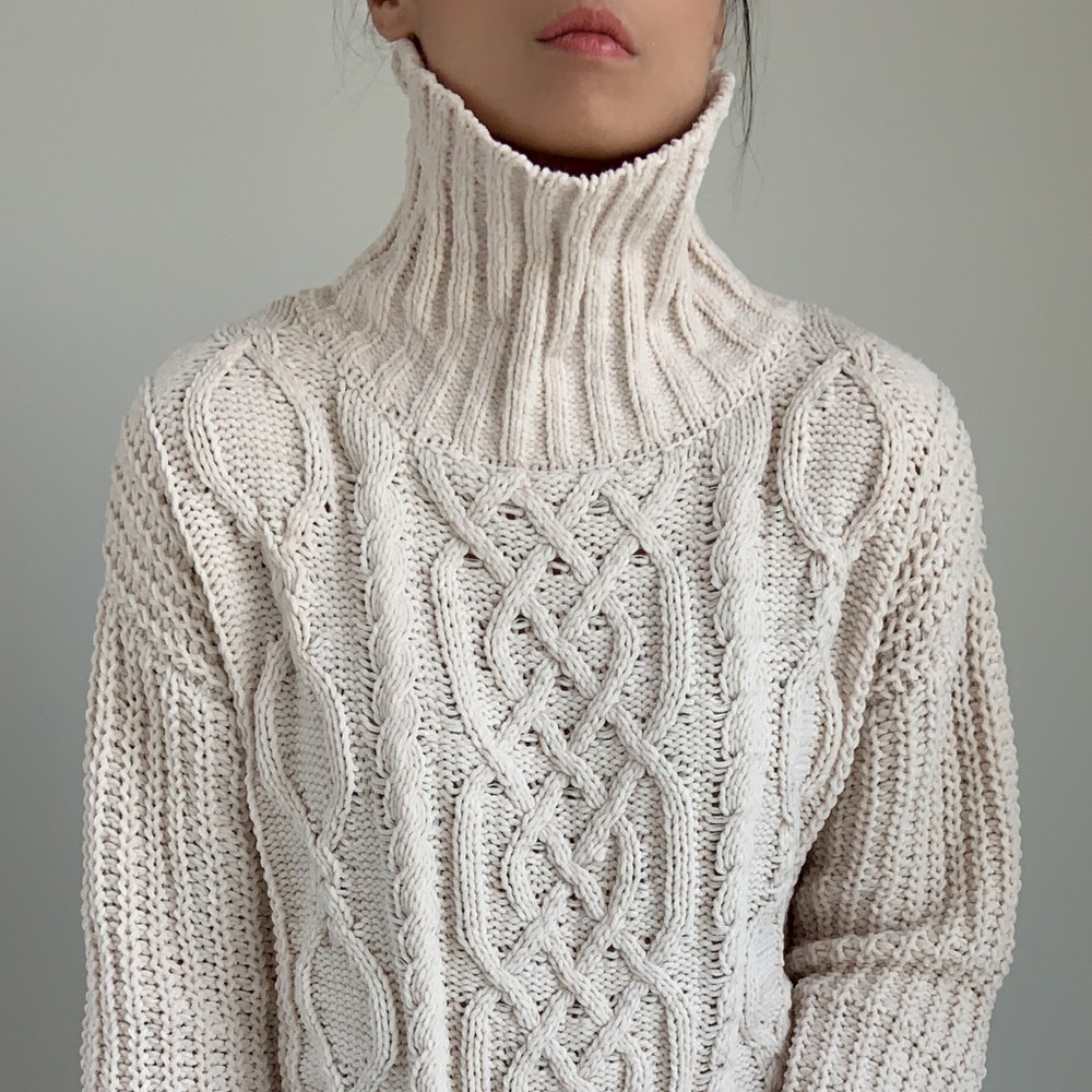 CABLE KNIT FISHERMAN SWEATER - ECRU - Picture 10 of 12